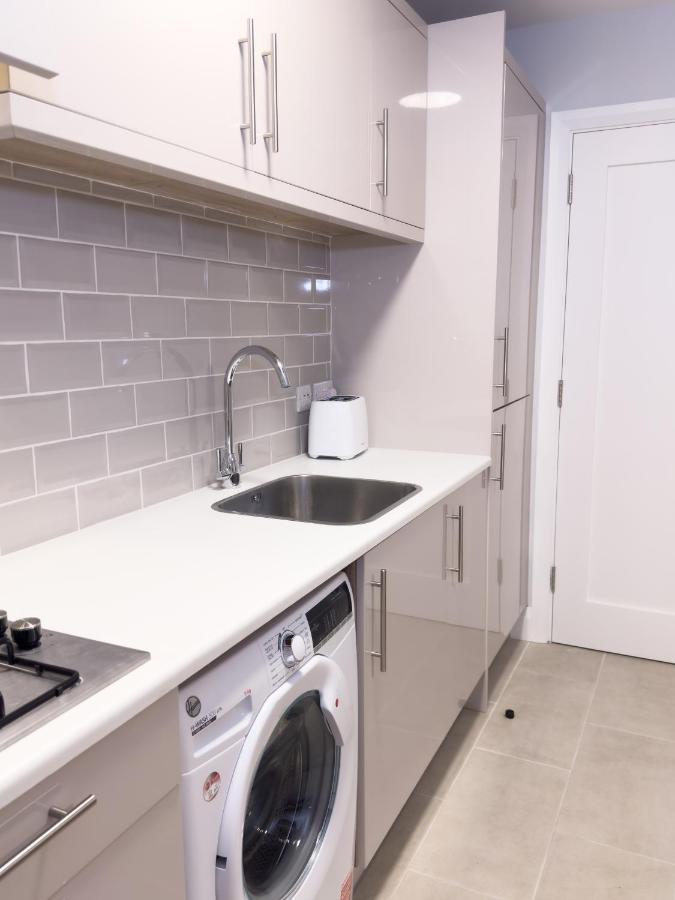 Entire Cozy Guest House 골웨이 외부 사진