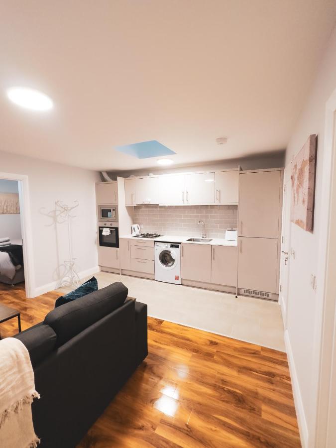 Entire Cozy Guest House 골웨이 외부 사진